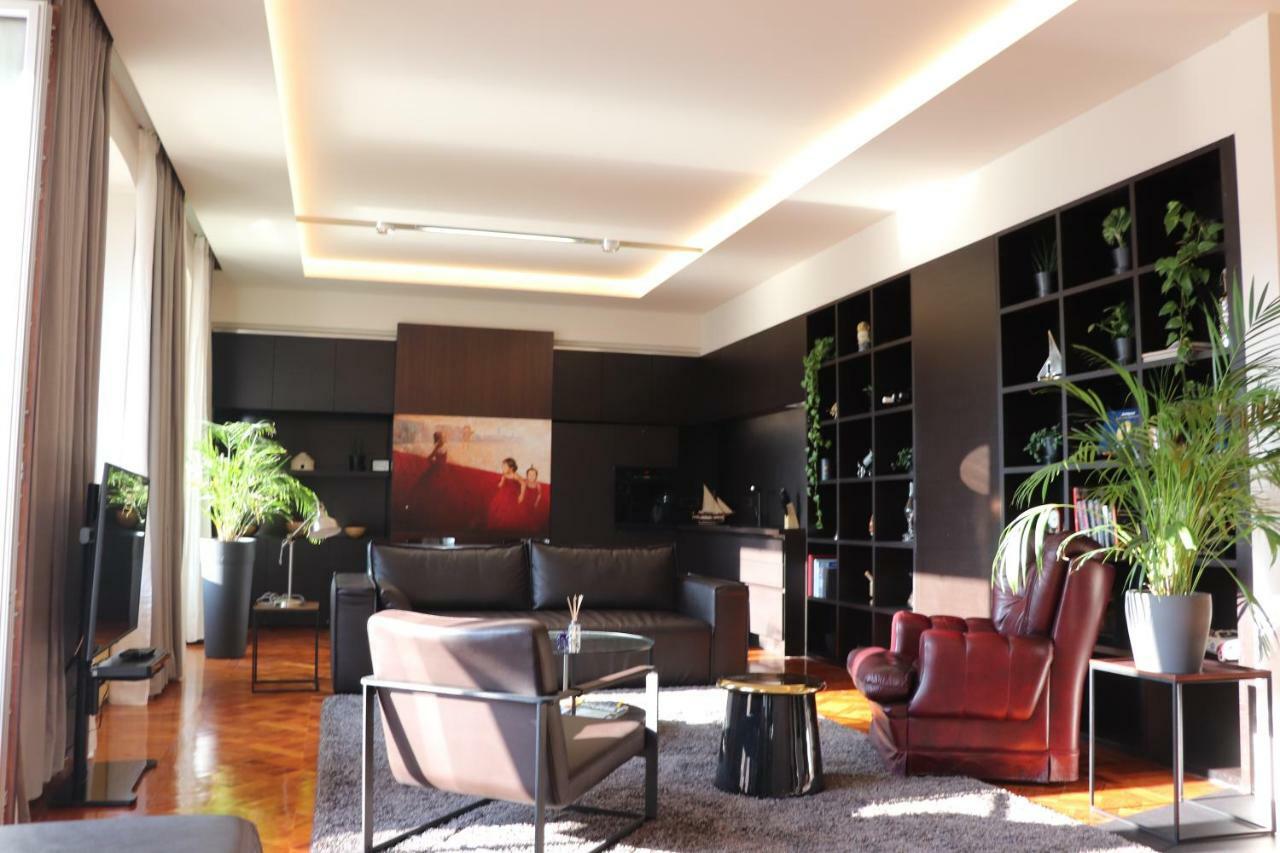 The Apartment *